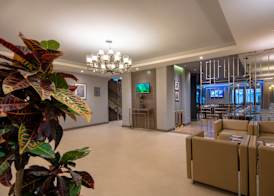 City Avenue Hotel 5