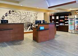 Embassy Suites by Hilton Dallas-Park Central Area 4