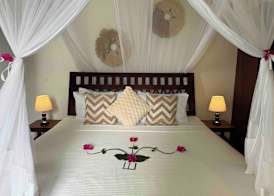 MANOLO Beach Resort 5