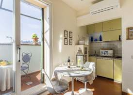 Apartment in Florence With Rooftop Views 5