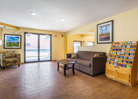 Quality Inn & Suites Greensburg I-74 3