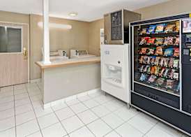 Microtel Inn & Suites by Wyndham Florence/Cincinnati Airport 5