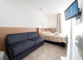 GREROS TOLEDO H. by Clapa Group dislocated hospitality 2