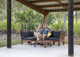 Airlie Beach Eco Cabins - Adults Only 2