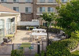 Hilton Garden Inn Ontario/Rancho Cucamonga 2