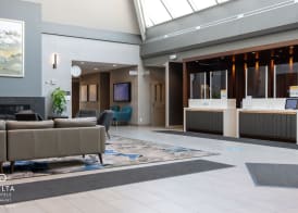 Delta Hotels by Marriott Calgary South 4
