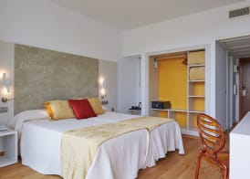 Hotel Abrat 4