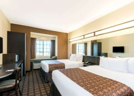 Microtel Inn and Suites Eagle Pass 4