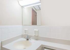 Days Inn by Wyndham Pittsburgh 4