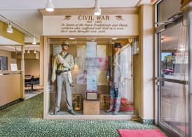 Econo Lodge Corinth 5