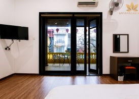 Lotus Village Hotel 5