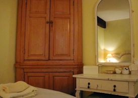Stone House Bed and Breakfast 5