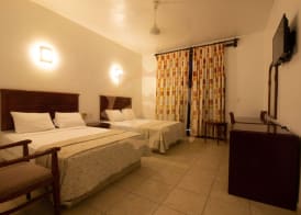 Hotel Caracol Plaza 2