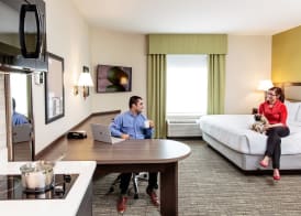 Candlewood Suites WEST EDMONTON - MALL AREA by IHG 2