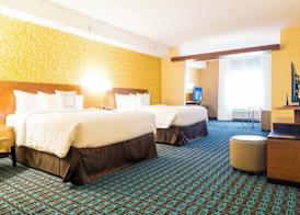 Fairfield Inn & Suites by Marriott Dickson 5