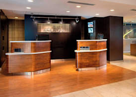 Courtyard by Marriott Norwalk 3