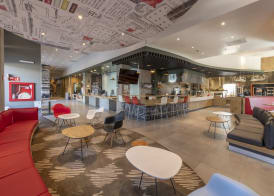 Ibis Queretaro 3