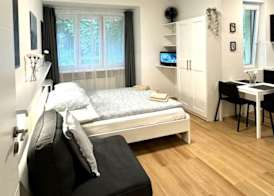 Hillside Studios 5
