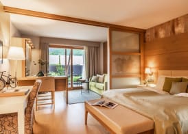 Art & Design Hotel Napura 5
