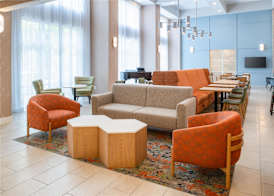 Hampton Inn & Suites Redding 5