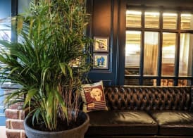The Lansdowne Hotel 4