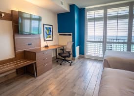 Holiday Inn Express & Suites PANAMA CITY BEACH - BEACHFRONT by IHG 3
