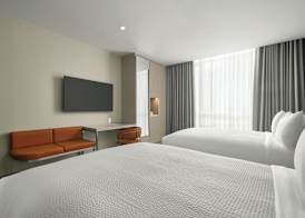 Courtyard by Marriott Quito Airport 4