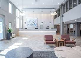 Sandman Hotel Calgary Airport 5