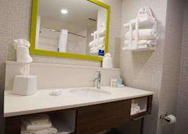 Hampton Inn & Suites St Clairsville, Oh 5