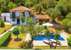 Villa Glysteri Large Private Pool Walk to Beach A C - 2125 3