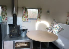 Cotswolds Camping at Holycombe 3