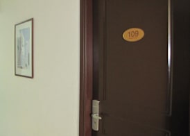 Minoa Hotel 2