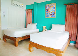 Bayview Resort Phi Phi Island - Beach Front Resort 3