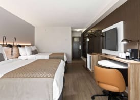 Wyndham Garden Manassas 5