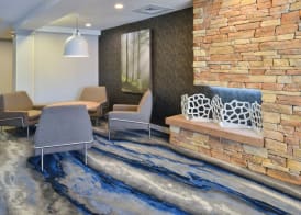 Fairfield Inn & Suites Greensboro Wendover 2