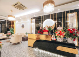 Hanoi Lake View Hotel 2