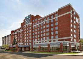 Embassy Suites By Hilton Montreal Airport 2