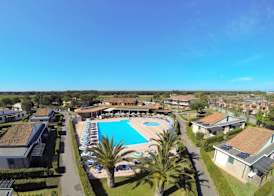 Villaggio Turistico La Cecinella 4