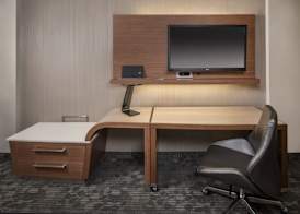 Courtyard by Marriott Calgary South 2