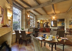 Hôtel La Tour Intendance 3
