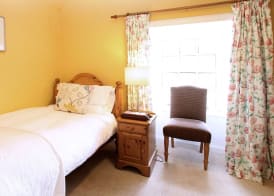 The Colonsay Hotel 4
