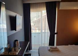 Avisos Hotel&Apartments 4