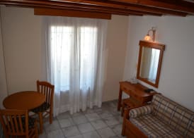 Anemomilos Suites 3