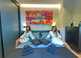 Mira Suite 4