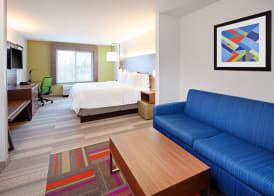 Holiday Inn Express & Suites CLOVIS-FRESNO AREA by IHG 3