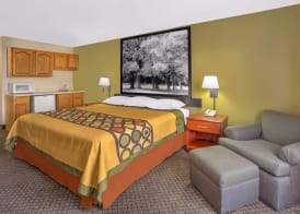 Super 8 by Wyndham Galva 3
