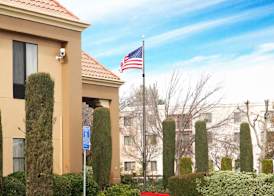Hampton Inn Livermore 3