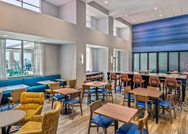 Hampton Inn & Suites Clearwater Fl 4