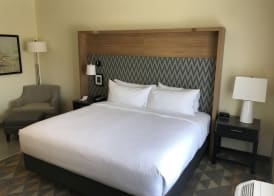 Holiday Inn & Suites ARDEN - ASHEVILLE AIRPORT by IHG 2