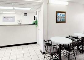 Magnuson Hotel Jacksonville Downtown 3
